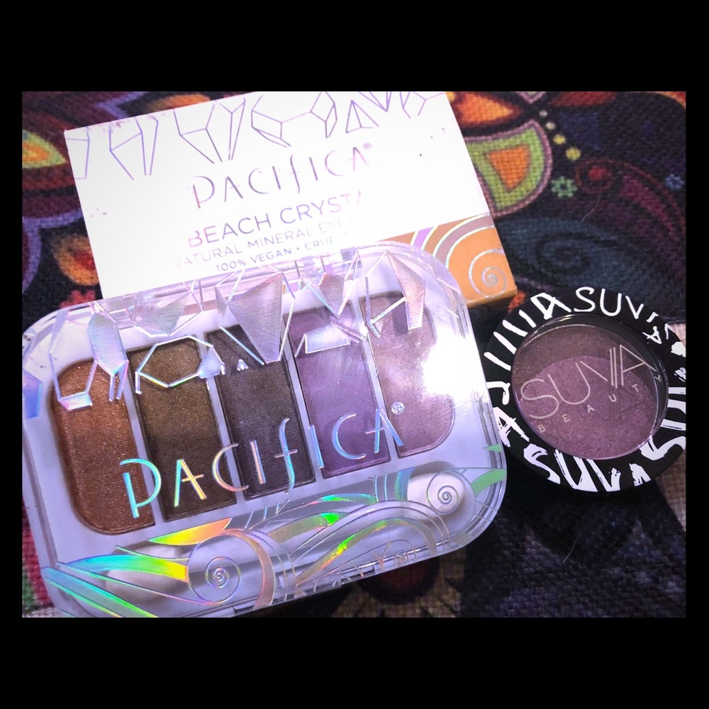 Purple neutral shadows bundle